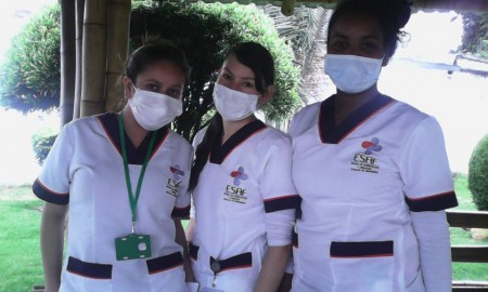 primer dia en el geriatrico con mis amigas